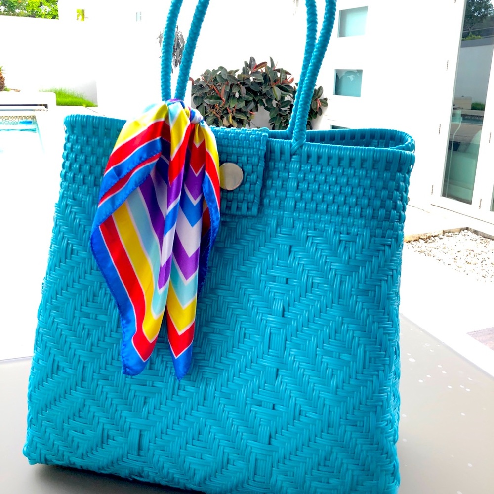 104. New PVC Weaved Tote